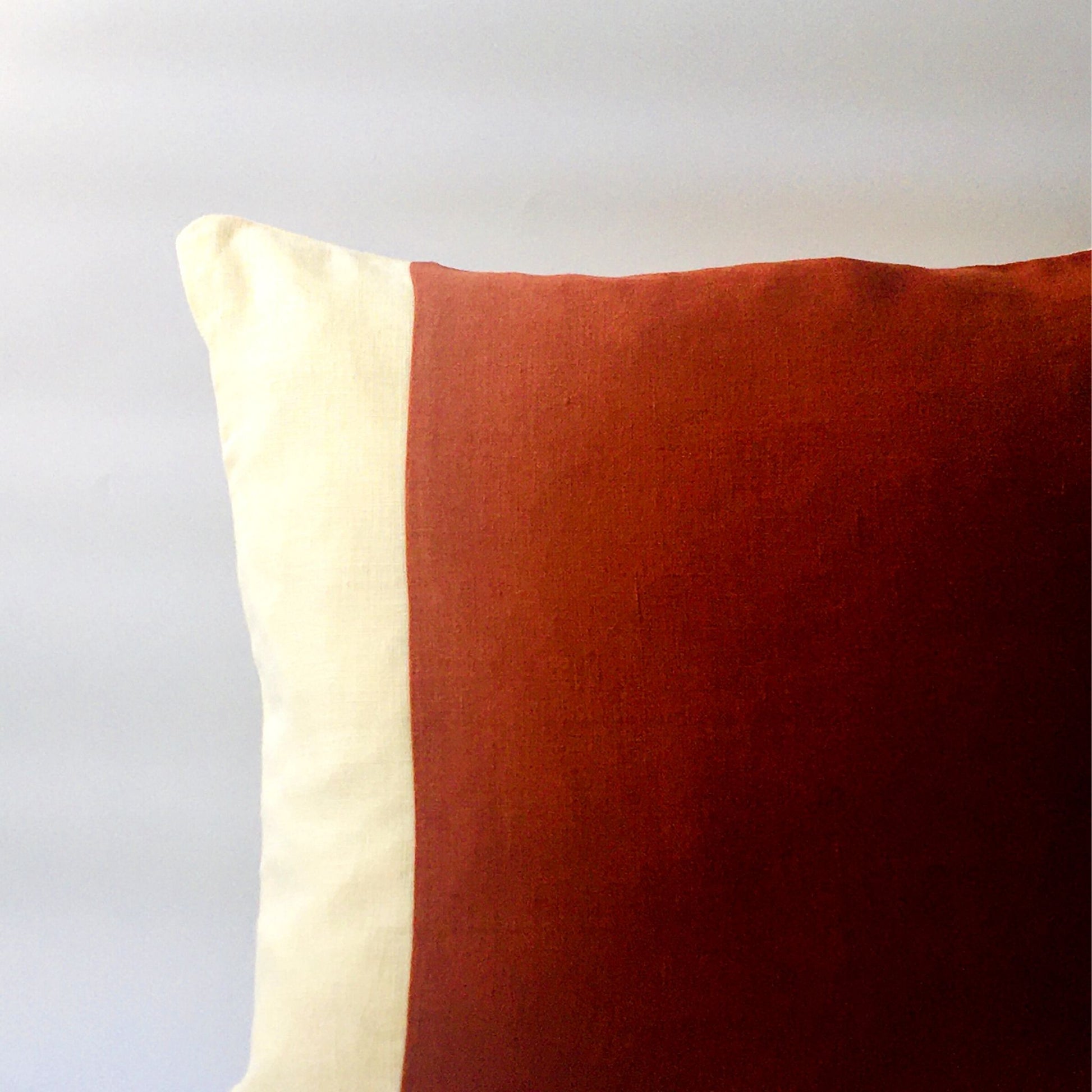 Red squirrel cushion corner detail